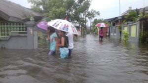 BPBD : Banjir Susulan Merendam 500 rumah Warga di Perumnas Antang Makassar